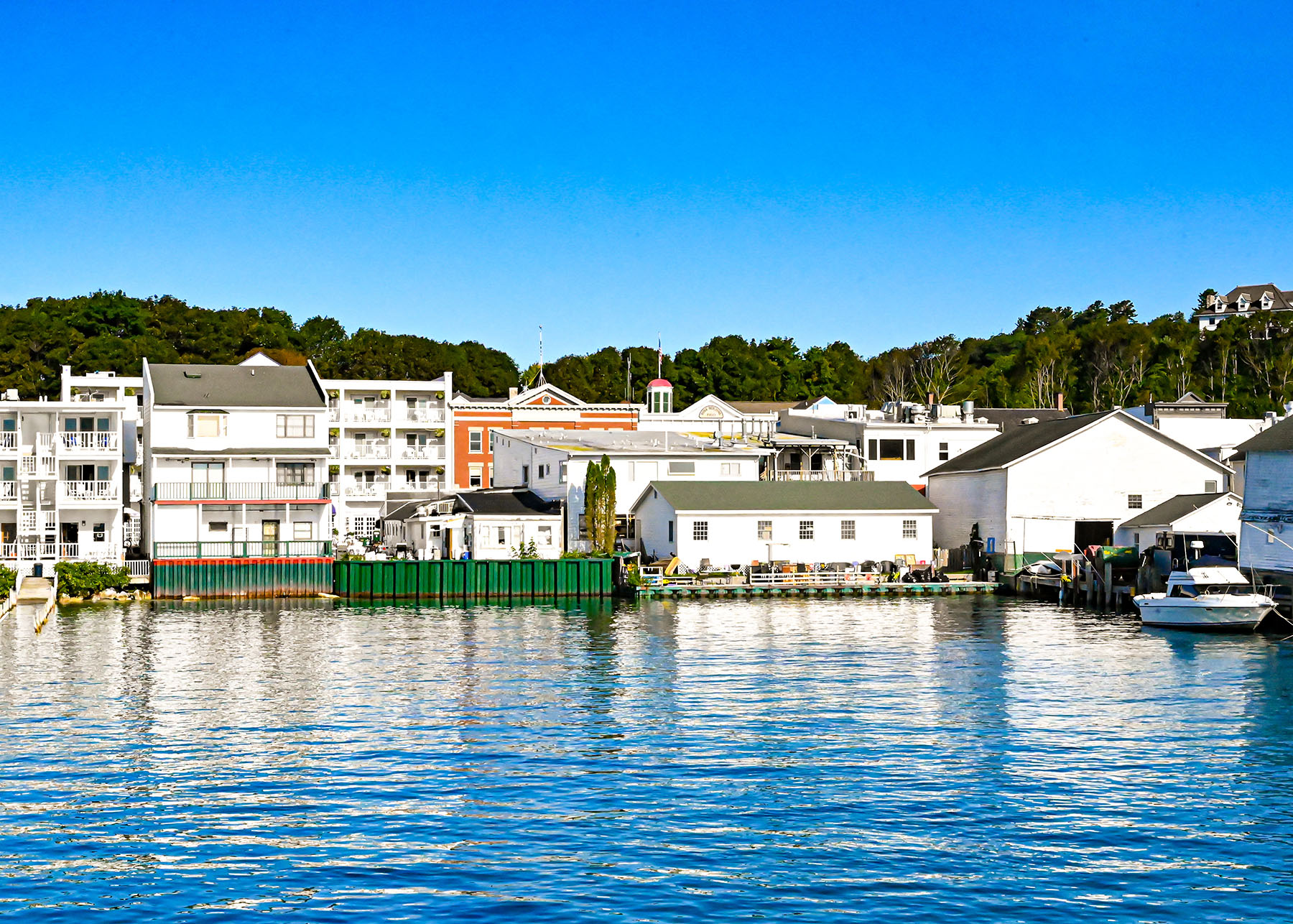 Visit Mackinac Island - Where to Stay on Mackinac Island: Best Hotels, Inns, and Rentals